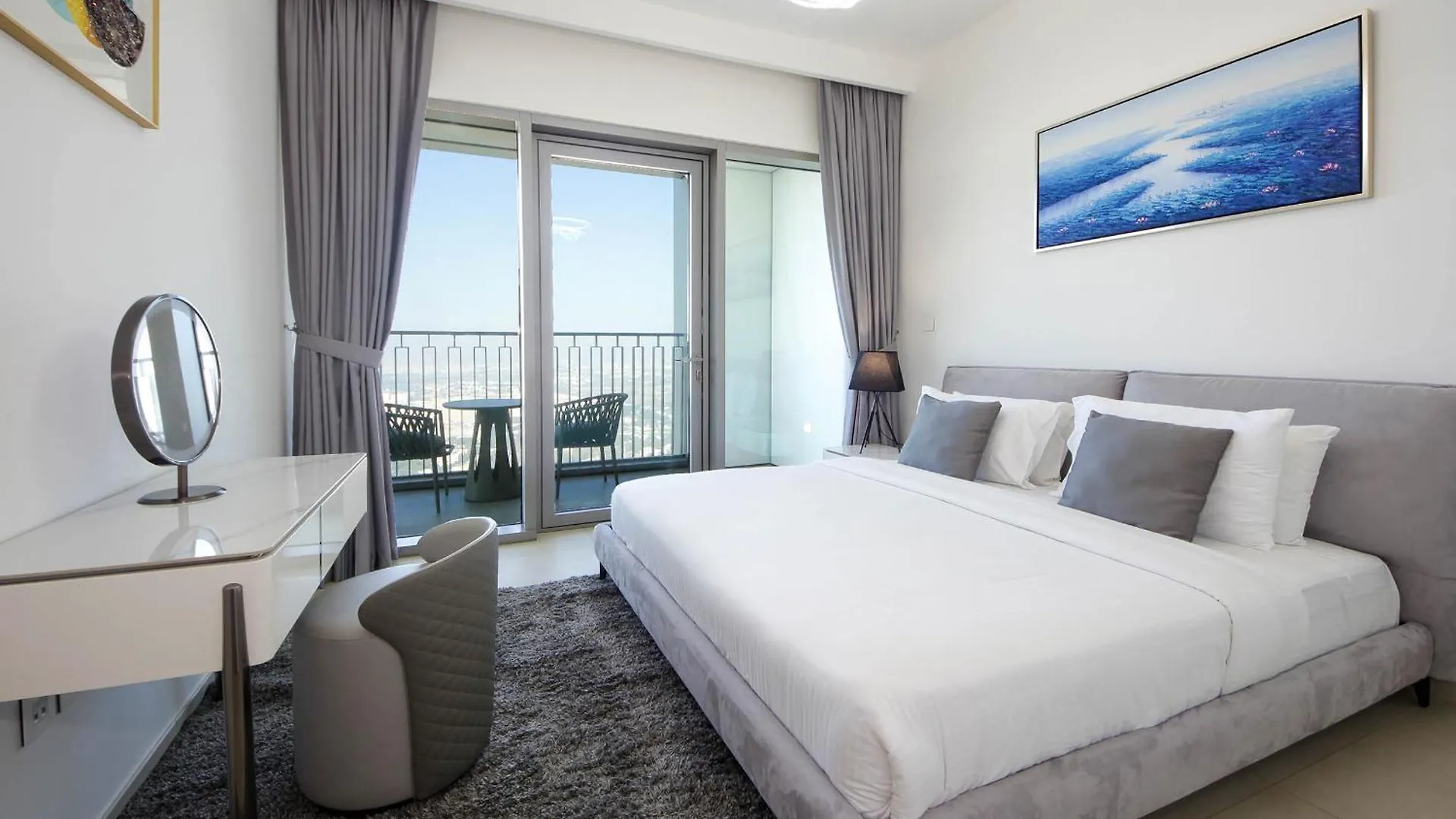Silk Valley - Chic 2B With Zaabeel Views Dubai Apartment